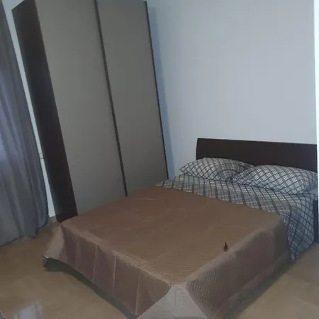 Paradiso Bed & Breakfast *